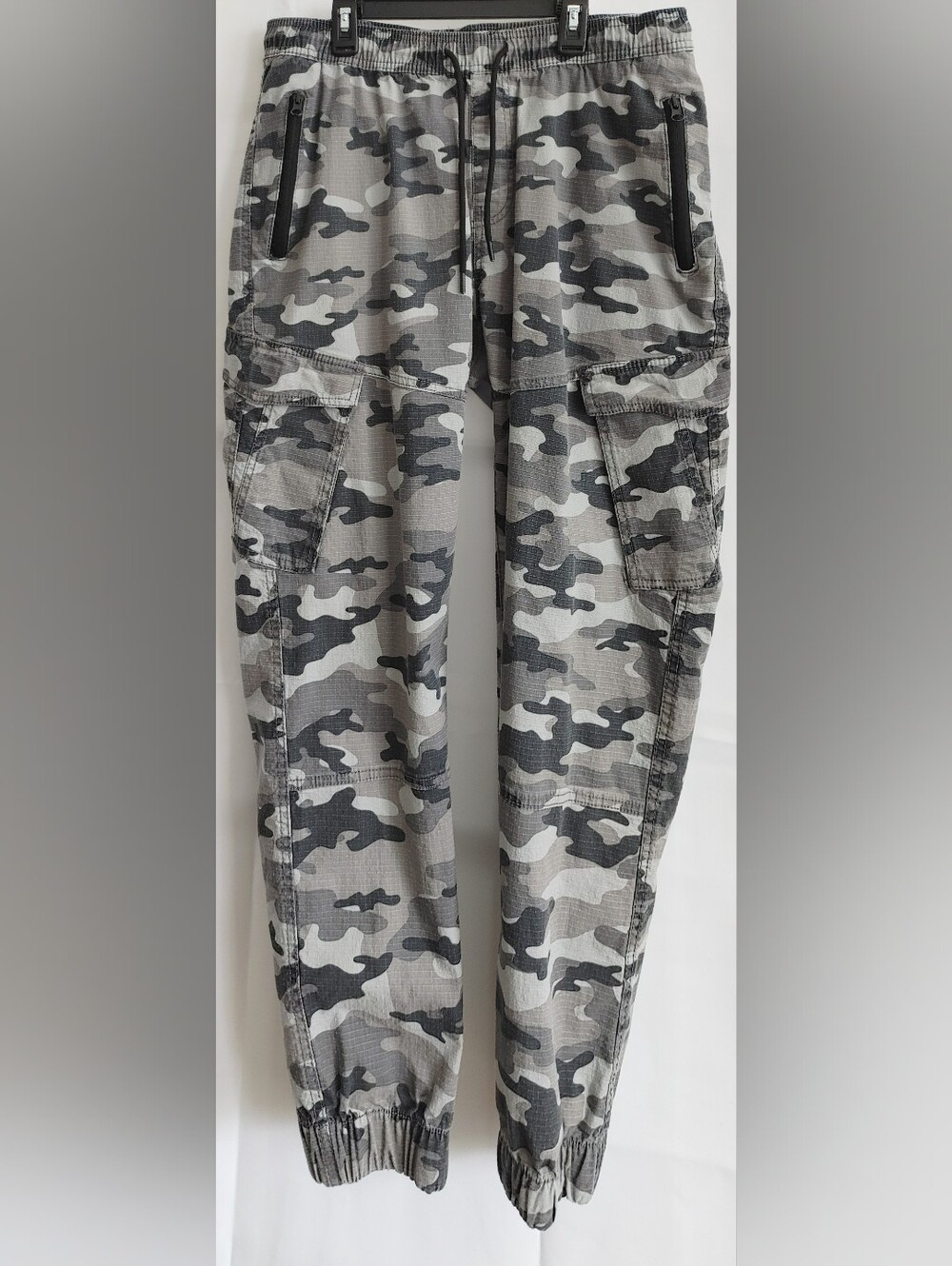 WXYZ Los Angeles Men's Gray Camo Cargo Jogger Pants - Size L
